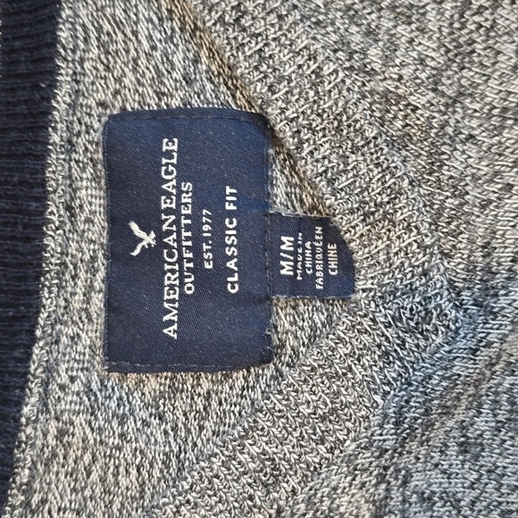 🍇American Eagle Sweater🍇 - Picture 3 of 5